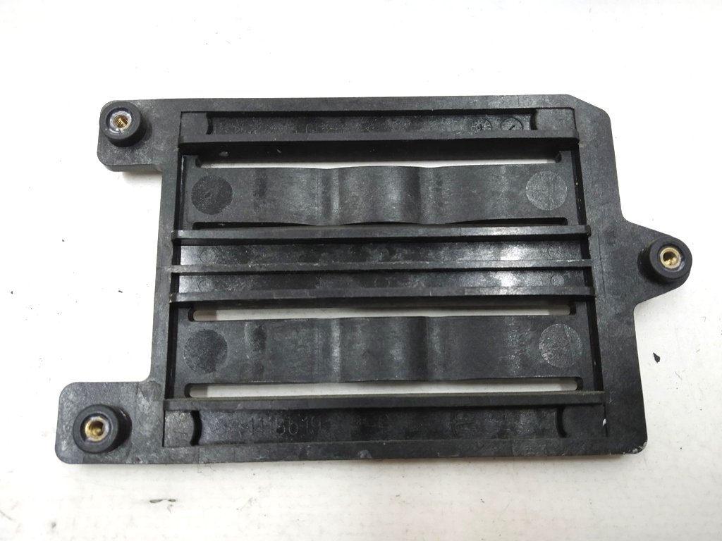 4 Autopilot radar pressure cover AP 2.5 lower Tesla model S REST 1128492-00-C